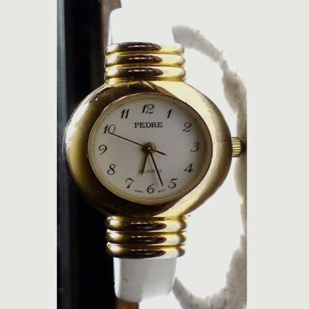 Pedre' Wristwatch White Vinyl/Leather Cuff Bracelet Stainless Steel Quartz